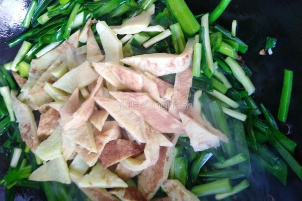 韭菜粉葛渣的做法图解3