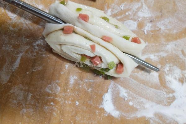 葱香火腿花卷的做法图解10