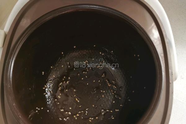 电饭煲蛋糕的做法图解13