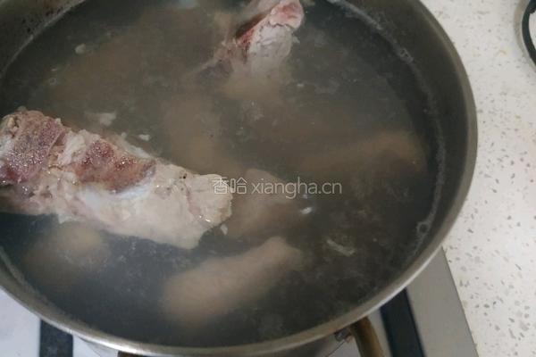 正宗东北酱骨头的做法图解1