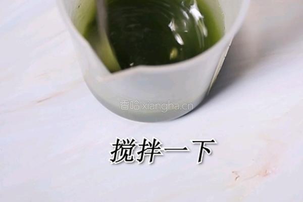 鹿角巷同款小鹿出抹的做法(小兔奔跑饮品培训)的做法图解3