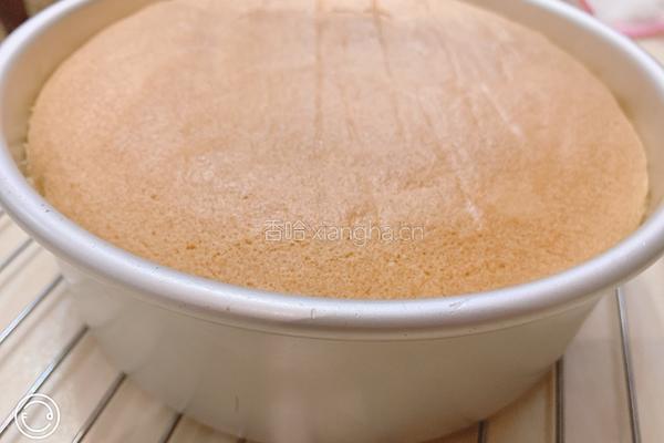 八寸戚风蛋糕，仅5样材料的做法图解7