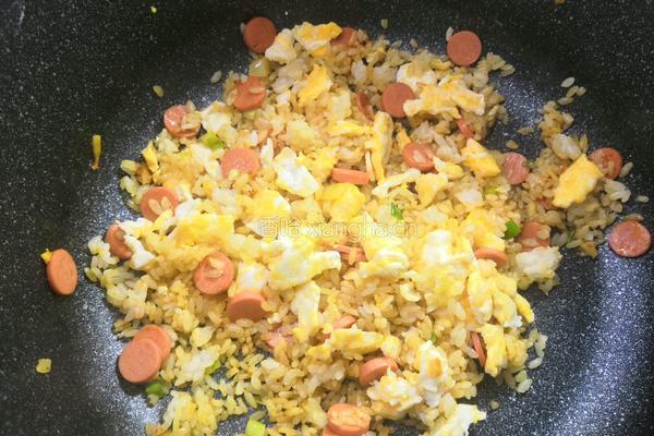 咖喱火腿蛋炒饭的做法图解7