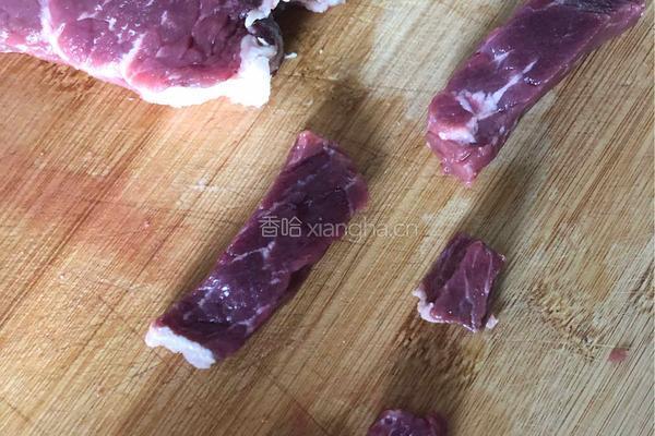 牛肉炖萝卜的做法图解2