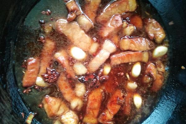 红烧肉炖粉条的做法图解5
