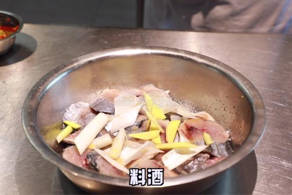 老卤制酥鲅鱼的做法图解5