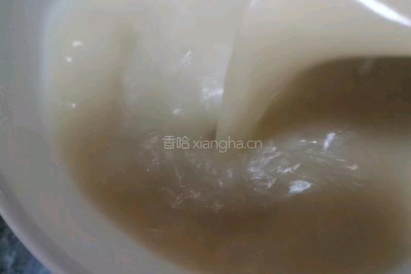 鱼汤鸡蛋羹的做法图解3