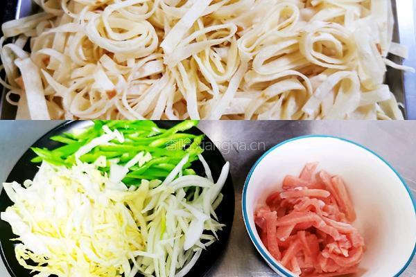 炒饼便当的做法图解1