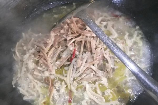 肉丝煨笋干的做法图解7
