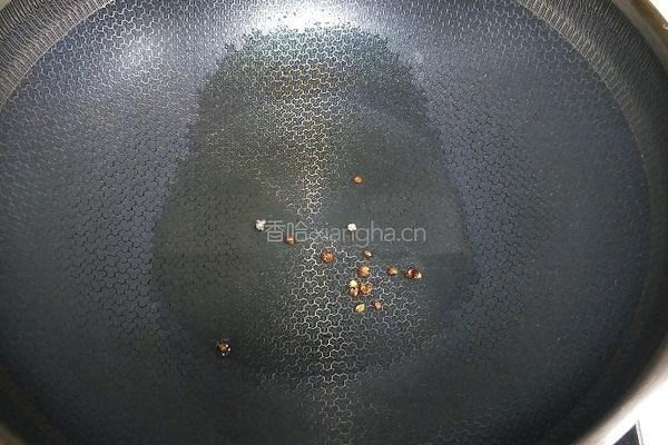 蒜苗牛舌的做法图解2
