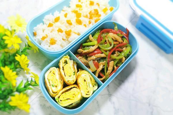 青椒肉丝玉子烧便当的做法图解17
