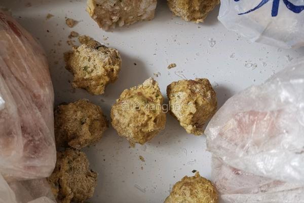 大白菜烧圆子的做法图解1