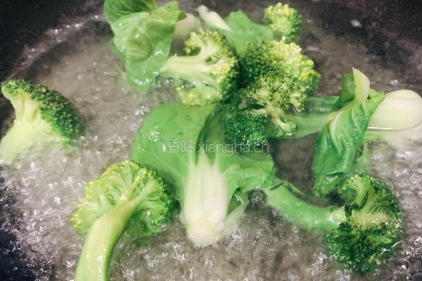 低脂杂粮蔬菜便当的做法图解3