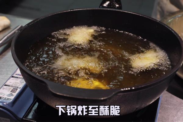  桃仁糖醋虾球的做法图解3