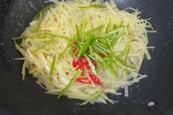 酸辣土豆丝便当的做法图解5