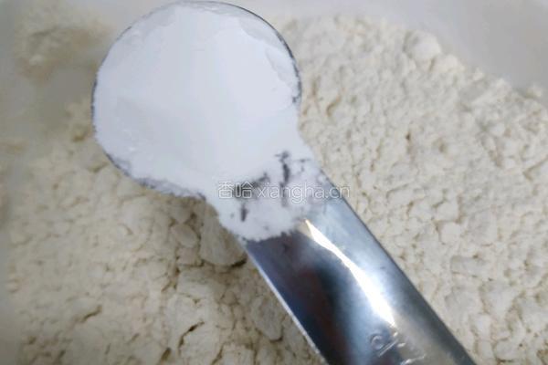 超级快手花生味道桃酥的做法图解1