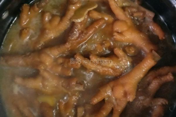 家常红烧鸡爪的做法图解8