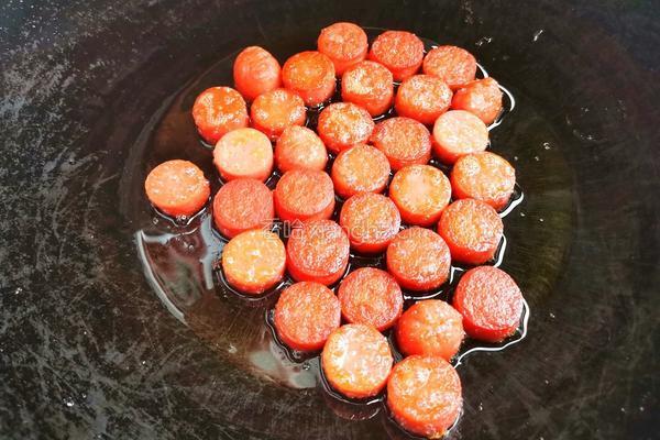 孜然火腿土豆丁的做法图解6
