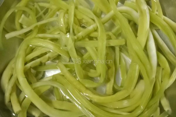 贡菜肉沫便当的做法图解1