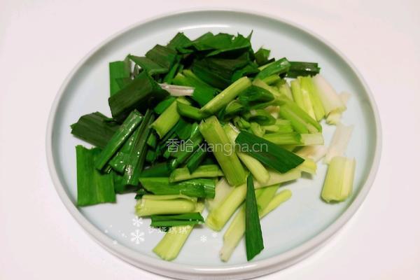 蒜苗炒香干的做法图解3