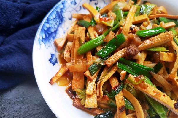 蒜苗炒香干的做法图解14
