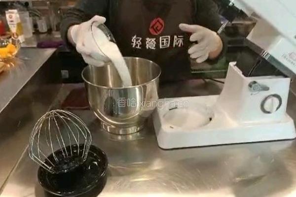 自制甜品｜芒果班戟的做法图解10