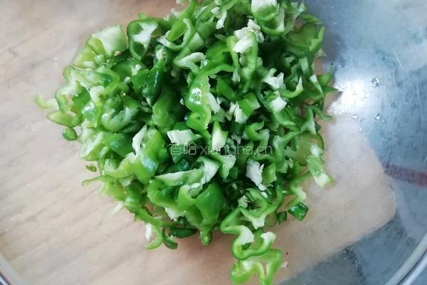 面煎辣椒的做法图解1