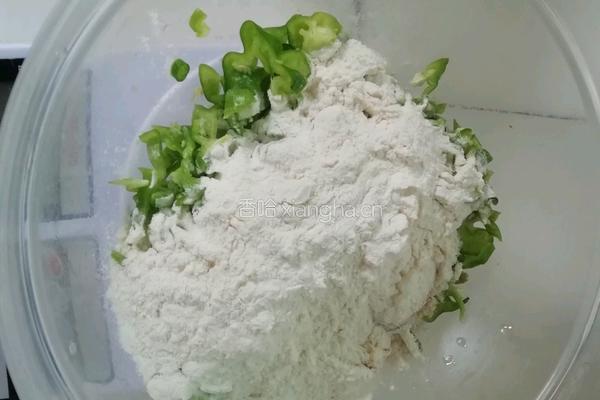 面煎辣椒的做法图解3