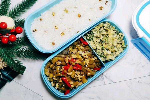 酸豇豆炒肉沫便当的做法图解10