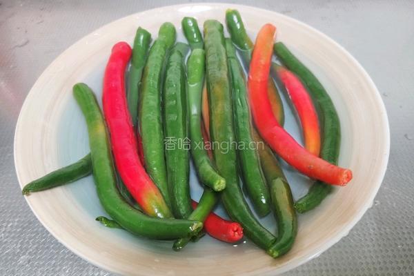 辣椒炒面的做法图解1