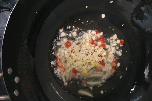 香辣螺丝头的做法图解3