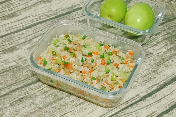 芹菜牛肉炒饭便当的做法图解15