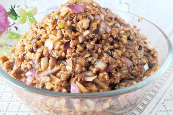 香菇肉包馅儿的做法图解6