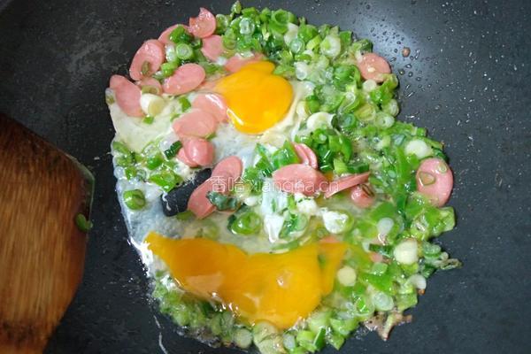 叉烧肉与鸡蛋炒青椒便当的做法图解8