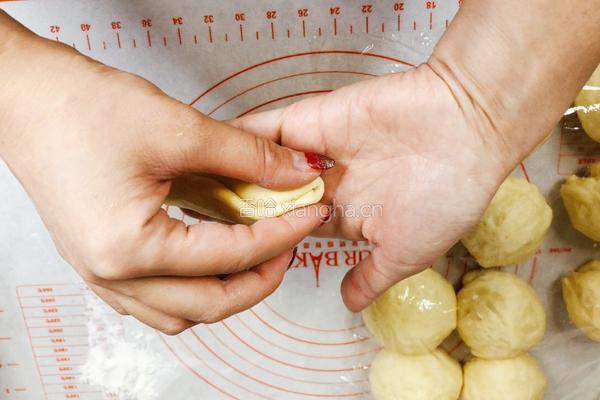乳酪面包的做法图解20