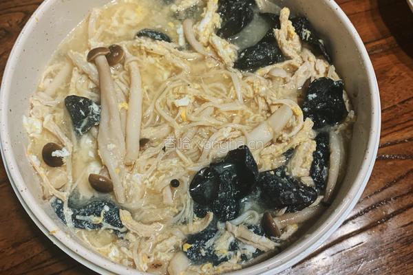 鸡丝儿蘑菇汤的做法图解15