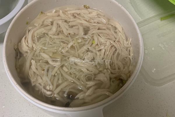 鸡丝儿蘑菇汤的做法图解12