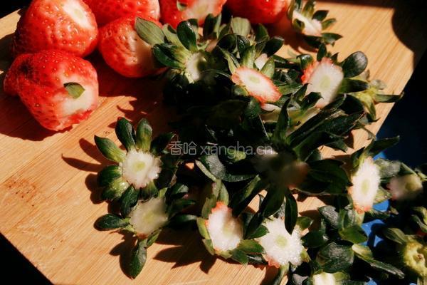 草莓酱的做法图解2