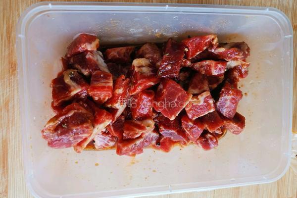 蒜香芦笋牛肉粒的做法图解5
