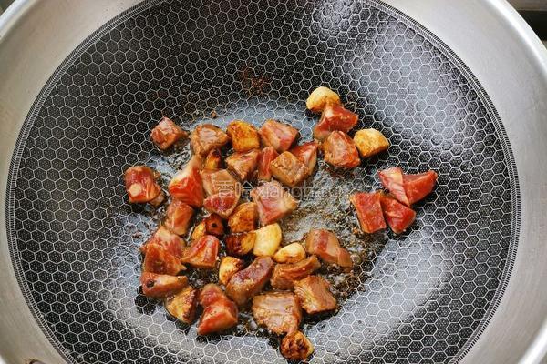 蒜香芦笋牛肉粒的做法图解8