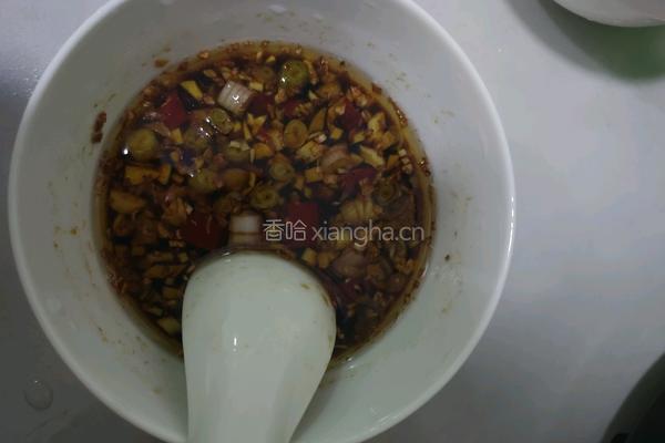 一只鸡吃法之二（葱香鸡）的做法图解4