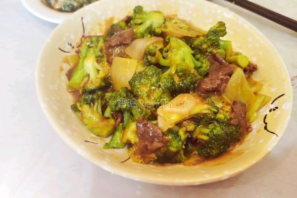 西兰花炒牛肉