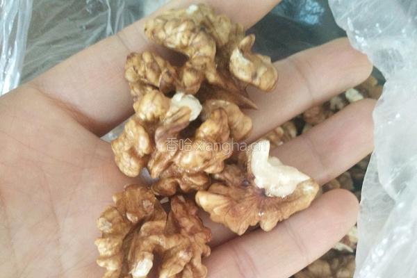 南瓜小米核桃羹的做法图解2