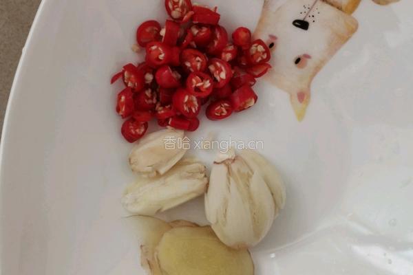 荷塘小炒的做法图解1