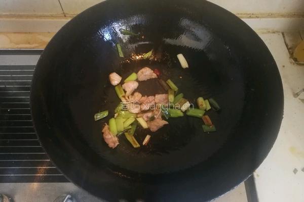 豆芽炒肉的做法图解4