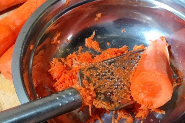 胡萝卜蛋糕 carrot cake的做法图解3