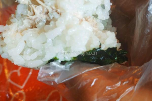 比店里都好吃的超满足元气满满金枪鱼饭团的做法图解24