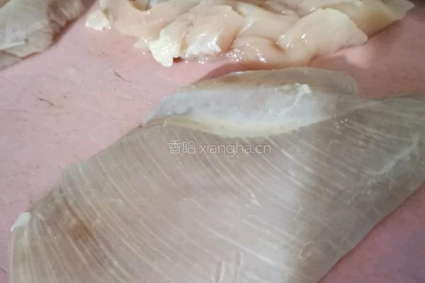糖醋鸡胸肉的做法图解1