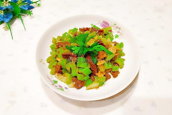 芹菜炒牛腱的做法图解15