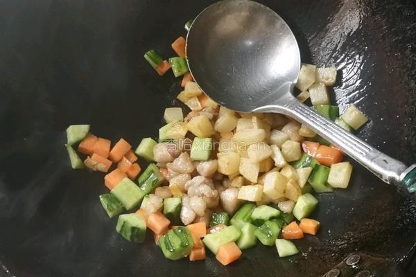 五花肉三丁的做法图解10